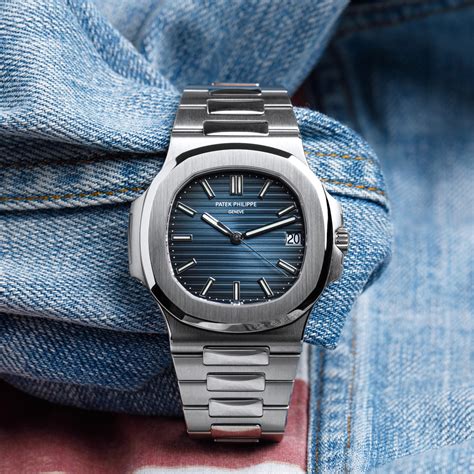 patek philippe nautilus 5711 white or blue|Patek Philippe Nautilus jumbo 5711.